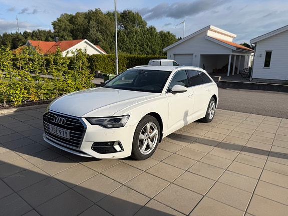 Audi A6 2 of 21