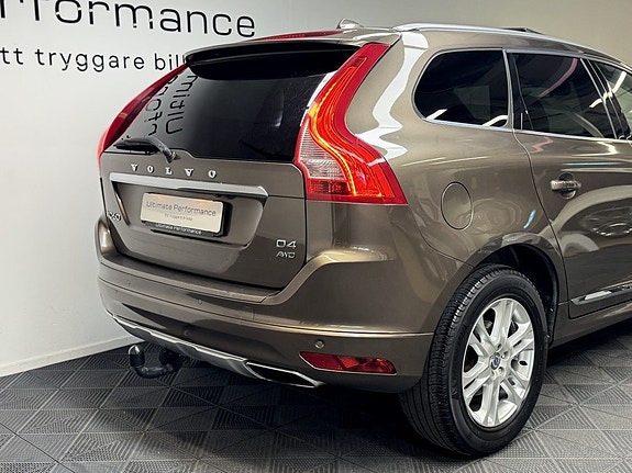 Volvo XC60 5 of 23