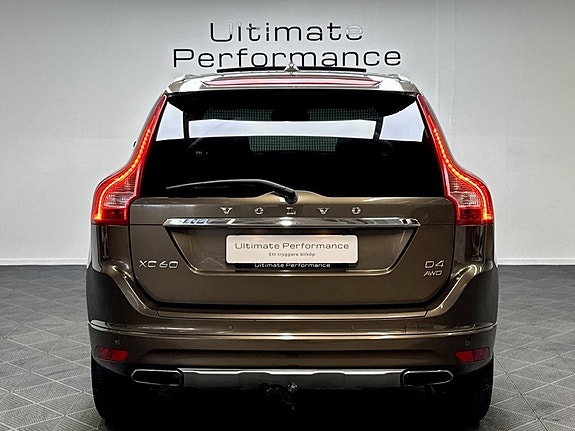 Volvo XC60 7 of 23