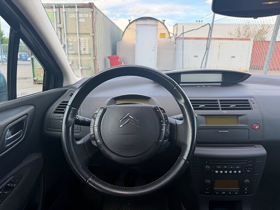 Citroen C4 7 of 10