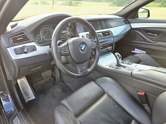 BMW 525d 10 of 13