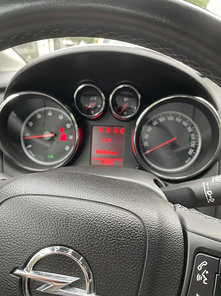 Opel Astra 6 of 6