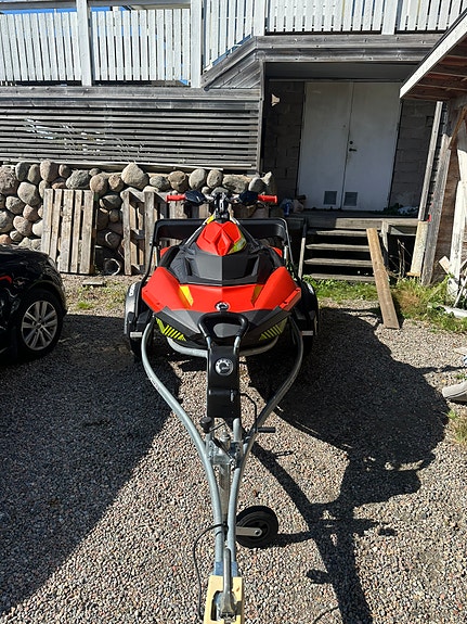 Seadoo spark trixx 3 of 6