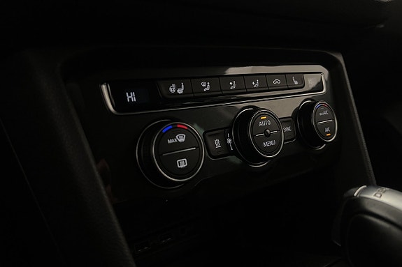 Volkswagen Tiguan 19 of 26
