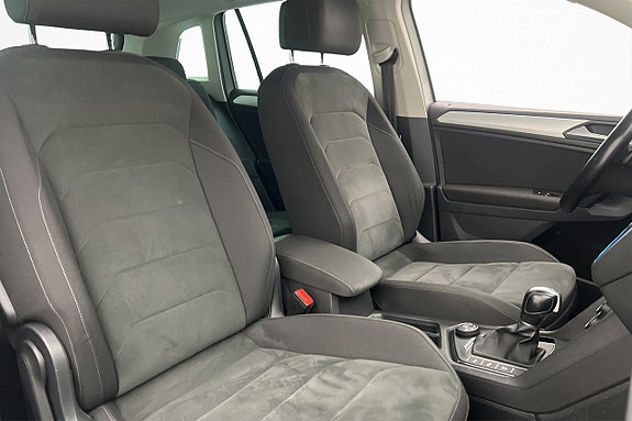 Volkswagen Tiguan 21 of 26