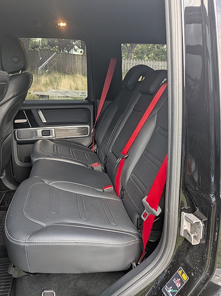 Mercedes-Benz G400 d 2 of 6