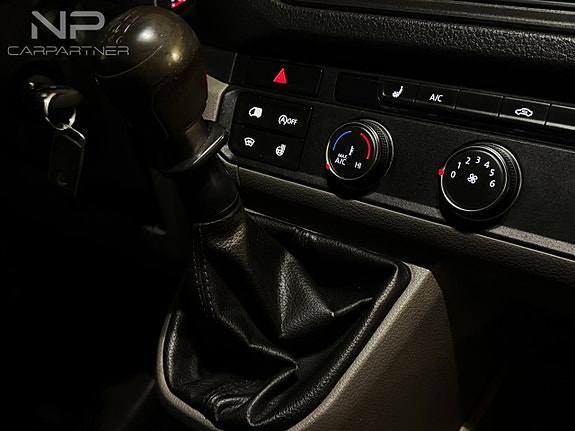 Volkswagen Crafter 11 of 25