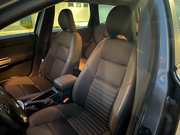 Volvo V50 13 of 26