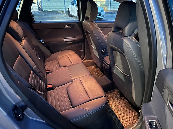 Volvo V50 19 of 26
