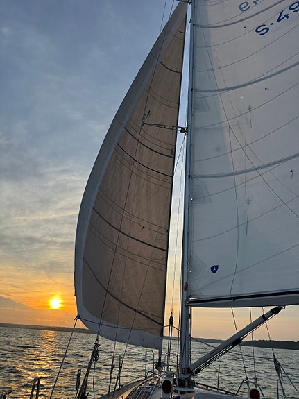 Rhapsody 40CVC segelbåt 5 of 23