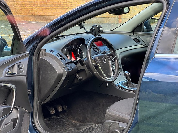 Opel Insignia 12 of 17