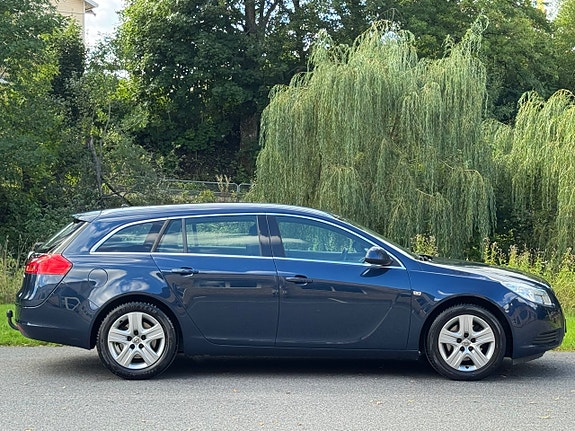 Opel Insignia 4 of 17