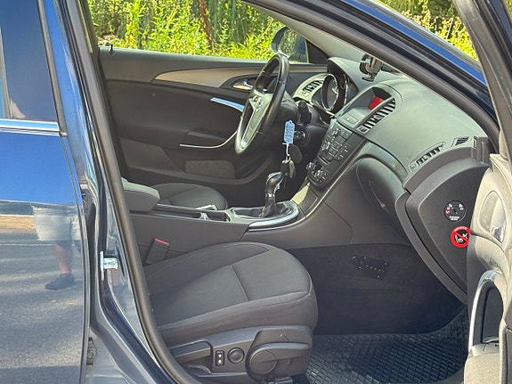 Opel Insignia 15 of 17