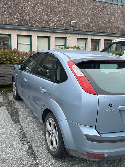 Ford Focus 3 of 9