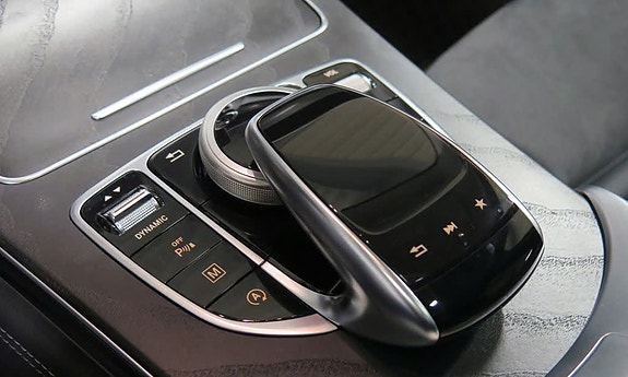 Mercedes-Benz GLC220 d 10 of 14