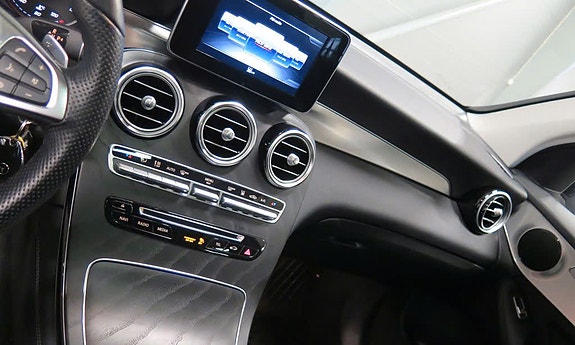 Mercedes-Benz GLC220 d 11 of 14