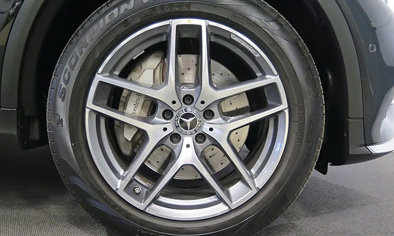 Mercedes-Benz GLC220 d 7 of 14