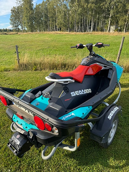 Seadoo spark trixx 3 of 9