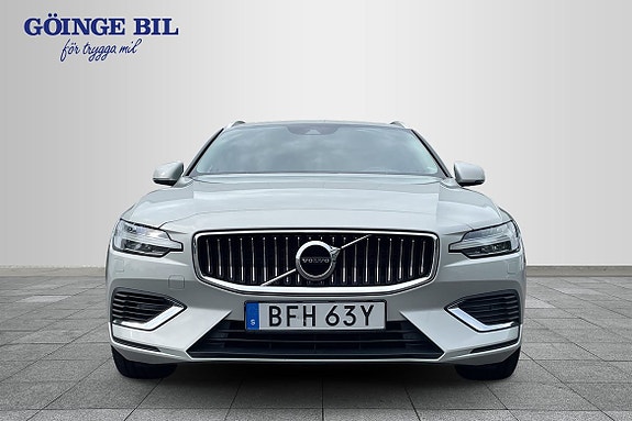 Volvo V60 3 of 18