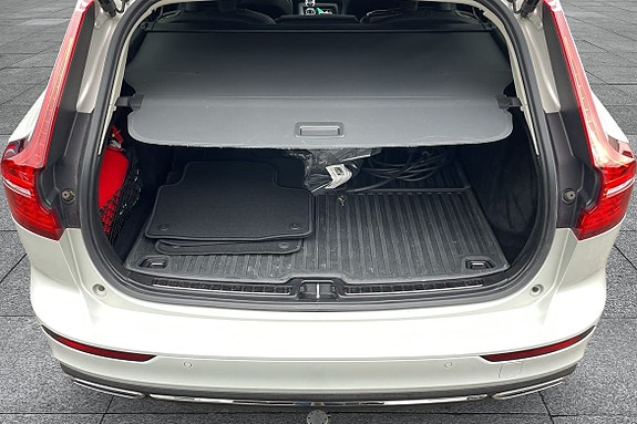 Volvo V60 9 of 18