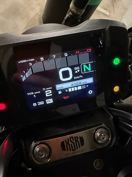 Yamaha XSR900 3 of 3