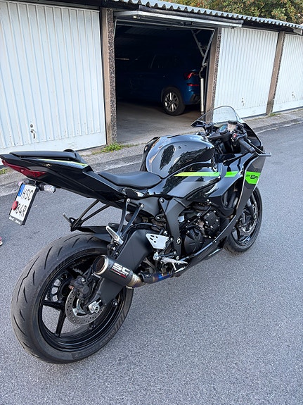 Kawasaki Ninja ZX-6R 4 of 7
