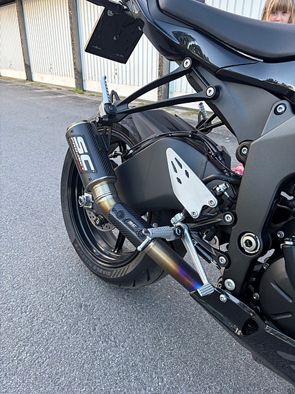 Kawasaki Ninja ZX-6R 6 of 7