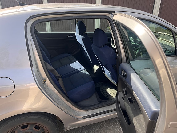 Peugeot 307 6 of 7