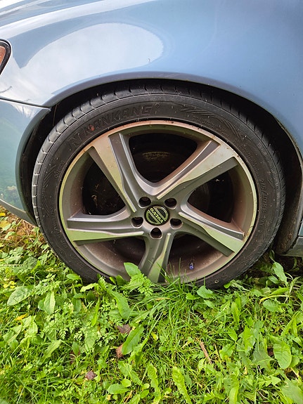 Volvo S40 3 of 4