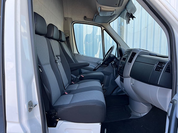 Volkswagen Crafter 35 14 of 16
