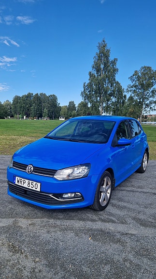 Volkswagen Polo 2 of 6