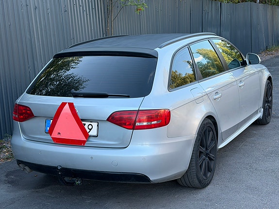 Audi A4 5 of 5