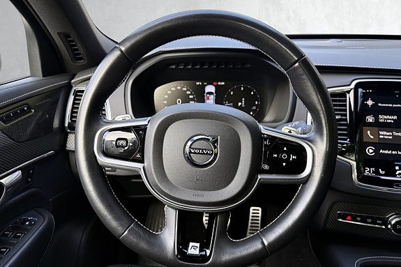 Volvo XC90 24 of 30