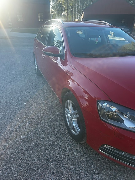 Volkswagen Passat 11 of 19