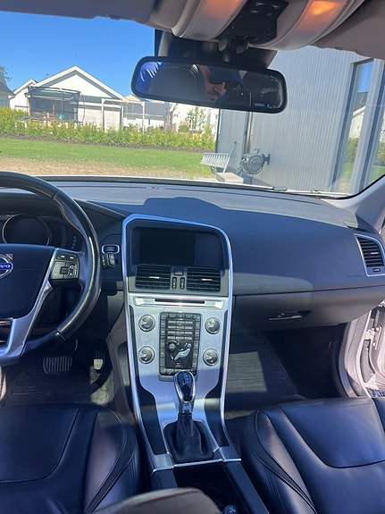 Volvo XC60 4 of 6