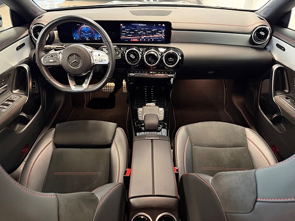 Mercedes-Benz CLA250 e 9 of 12