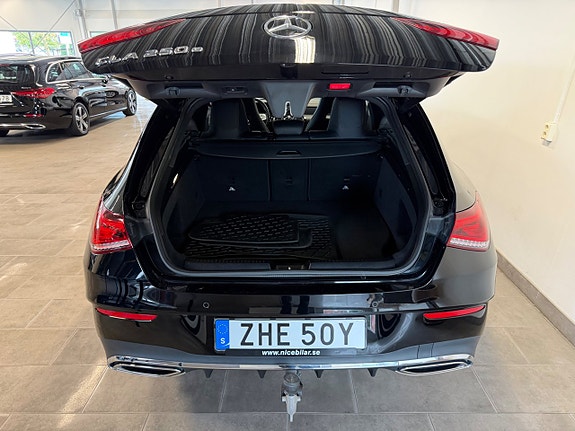 Mercedes-Benz CLA250 e 6 of 12