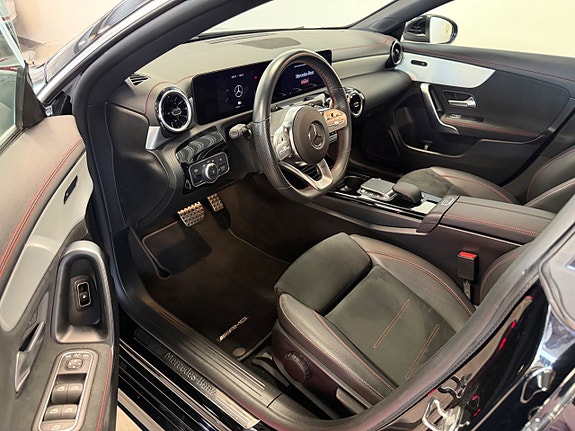Mercedes-Benz CLA250 e 8 of 12