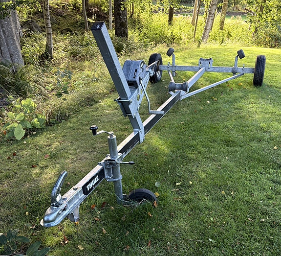 Ryds 390 med Mercury 4 hk och Trailer 5 of 5