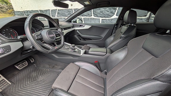 Audi A5 9 of 19