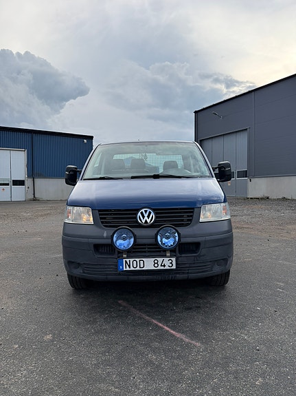 Volkswagen Transporter 2 of 9