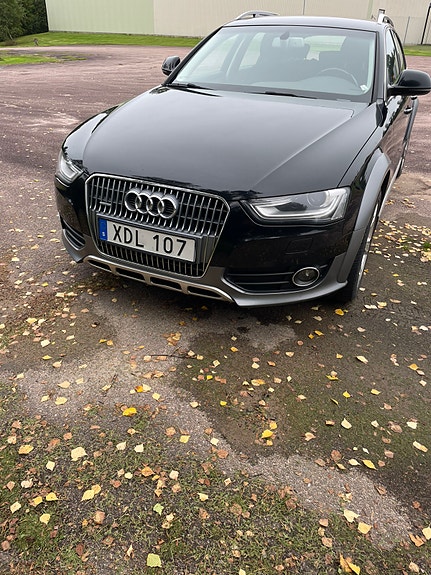 Audi A4 allroad 2 of 7