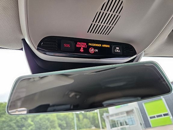 Volvo V40 18 of 18