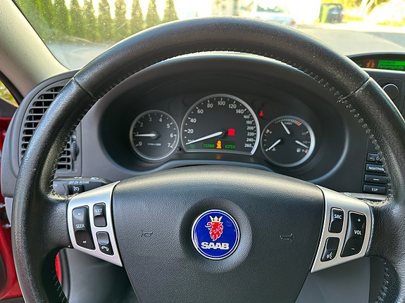 Saab 9-3 16 of 23
