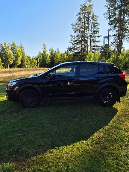 Subaru XV 2 of 5