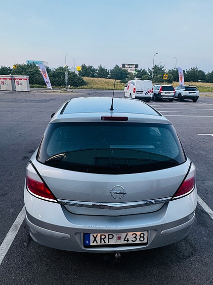 Opel Astra 6 of 6