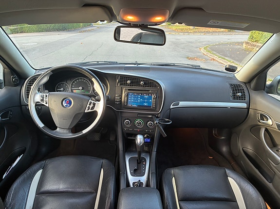 Saab 9-3 4 of 5