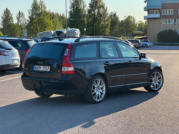 Volvo V50 5 of 15
