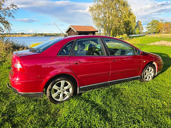Citroen C5 2 of 10