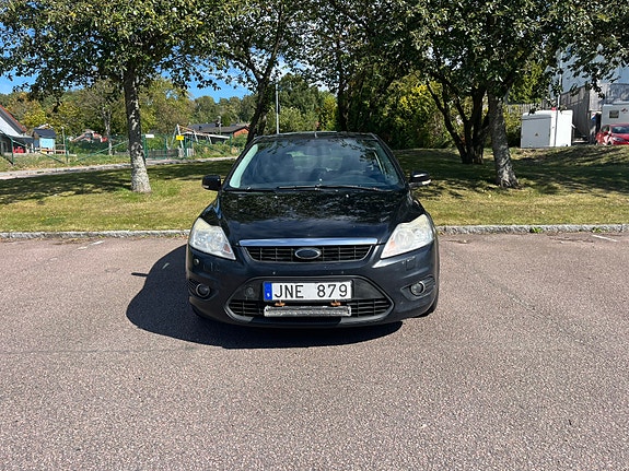 Ford Focus 2 of 11